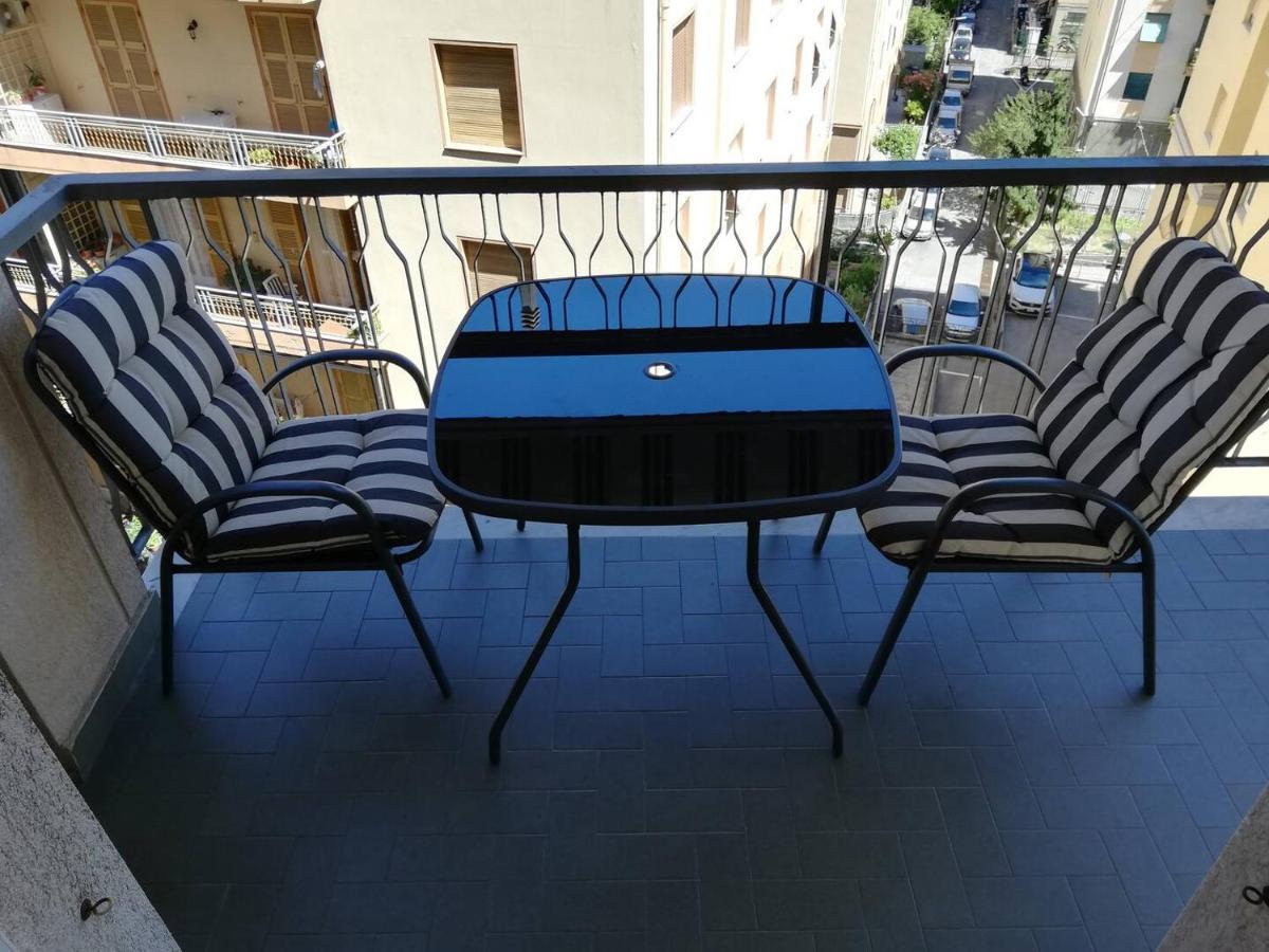 Appartamento Das Karma Genova Esterno foto